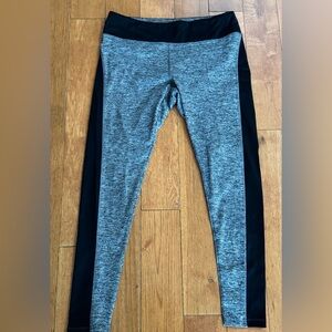 LuLaRoe Jordan womens athletic ankle leggings black/gray size XL.